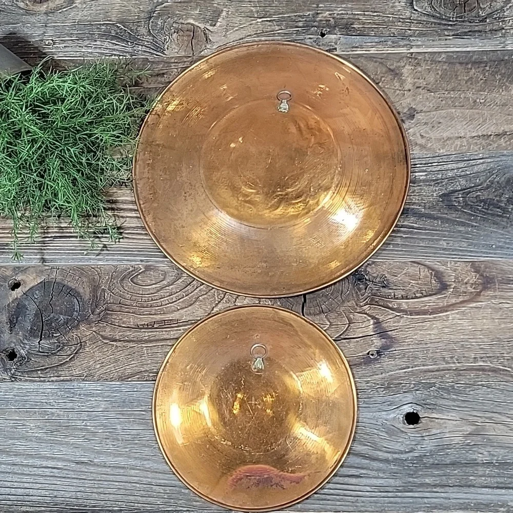 Vintage Turkish Etched Copper Plate Set - Picture 4 of 9